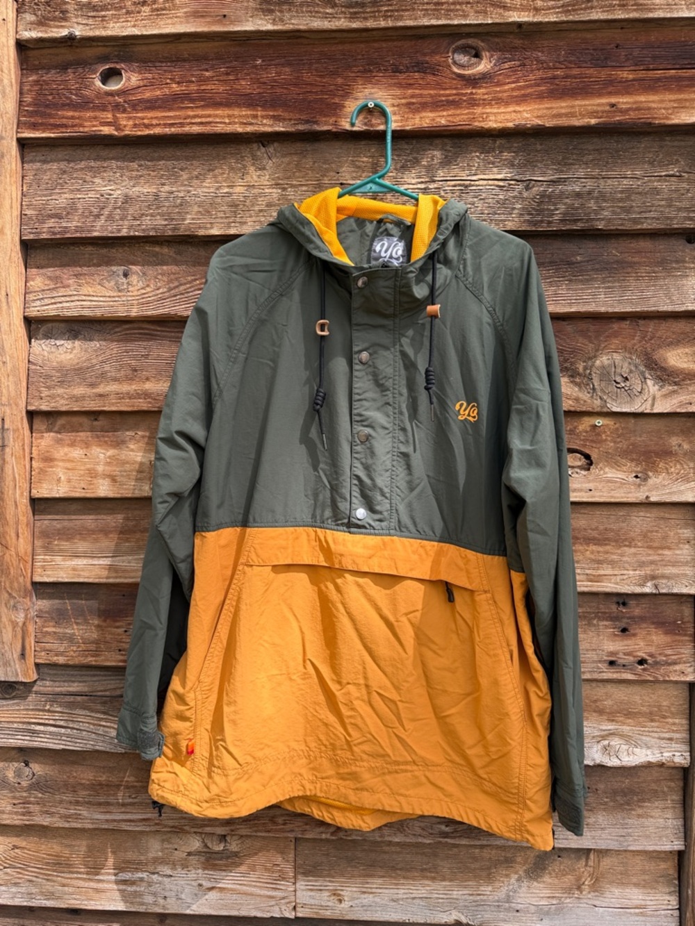 YOCOLORADO windbreaker